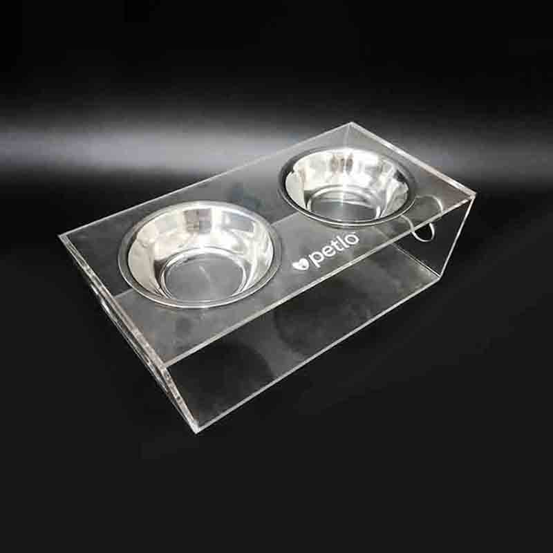 Acrylic pet food bowls are used for dogs and cats