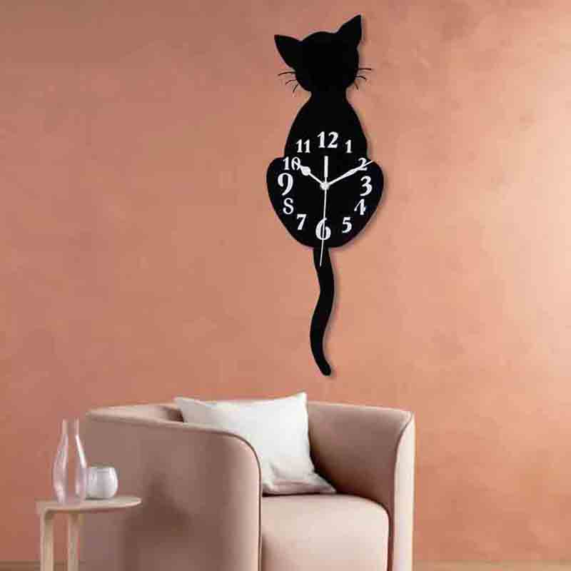 crylic wall clock with cat back view pattern